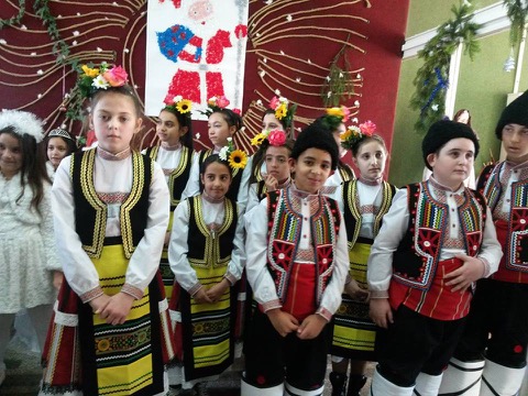Народна носия №2 — Модна къща Славея
